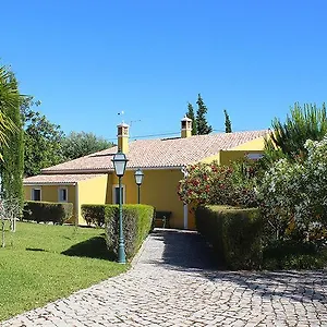 Monte Dos Avos Country house